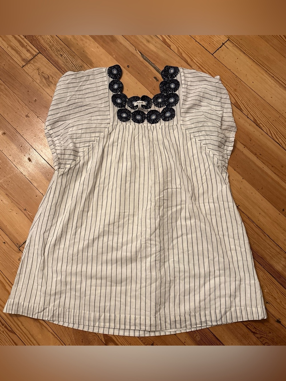 MADEWELL Embroidered Butterfly Dress in Stripe Sz M white blue h7279 Medium
